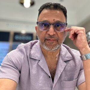 Meet your Posher, Raza